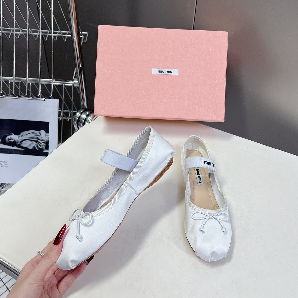 BALLET FLAT SHOES WHITE GLOSSY SHEEPSKIN