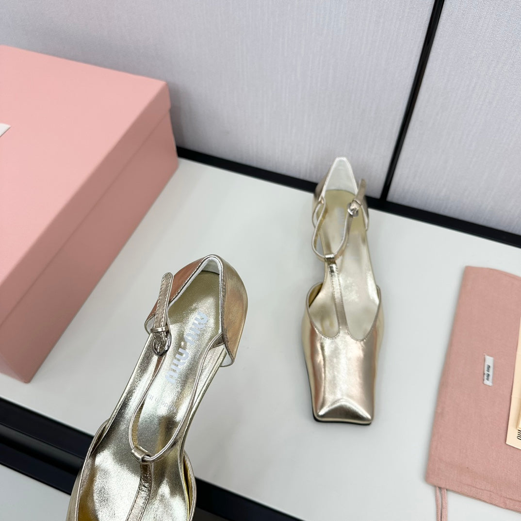 BALLET SANDAL METALLIC GOLD LAMBSKIN WITH T-STRAP
