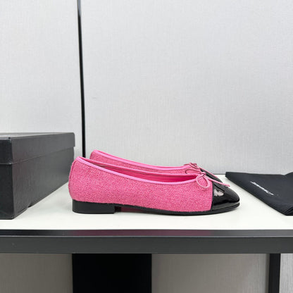 BALLET FLATS IN BRIGHT PINK TWEED AND BLACK CALFSKIN
