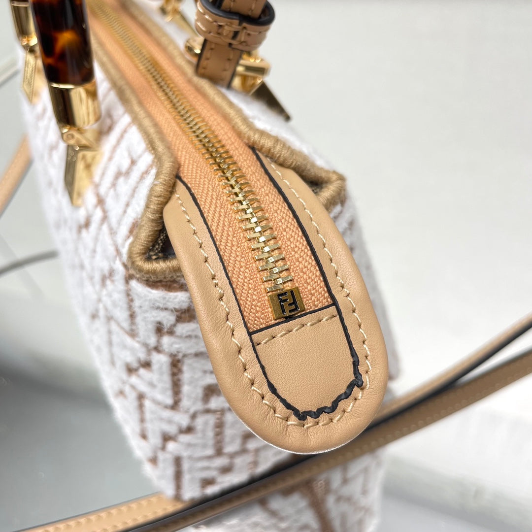 BY THE WAY MINI 18 IN WHITE WOOL AND CAMEL BROWN RAFFIA CALFSKIN TRIM