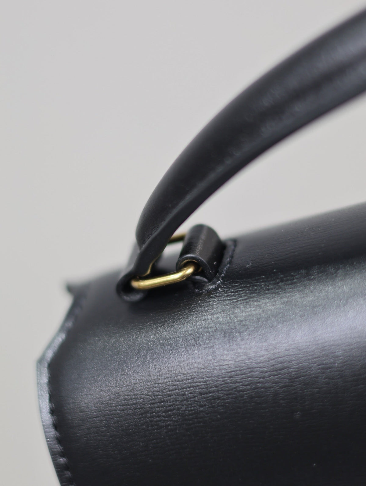 YSL CASSANDRA TOP HANDLE BAG MEDIUM BLACK SMOOTH LAMBSKIN GOLD HARDWARE
