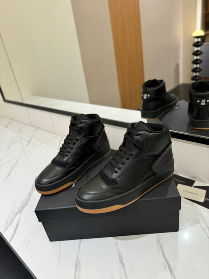 MID-TOP SNEAKERS IN BLACK PERFORATED LAMBSKIN