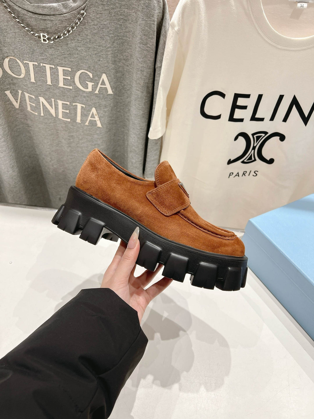 MONOLITH LOAFERS IN RED BROWN SUEDE