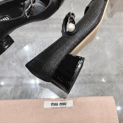 MARY JANE SANDAL CAP TOE BLACK SHEEPSKIN - MID HEEL