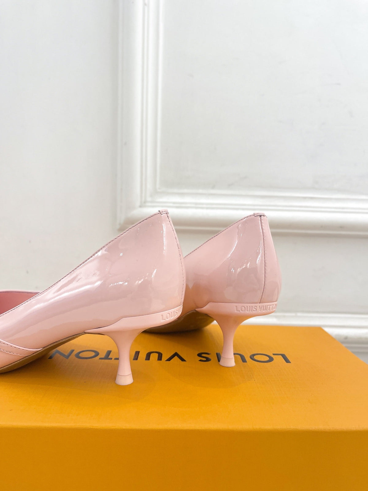 6AM HIGH PUMP 5 CM IN BABY PINK CALFSKIN
