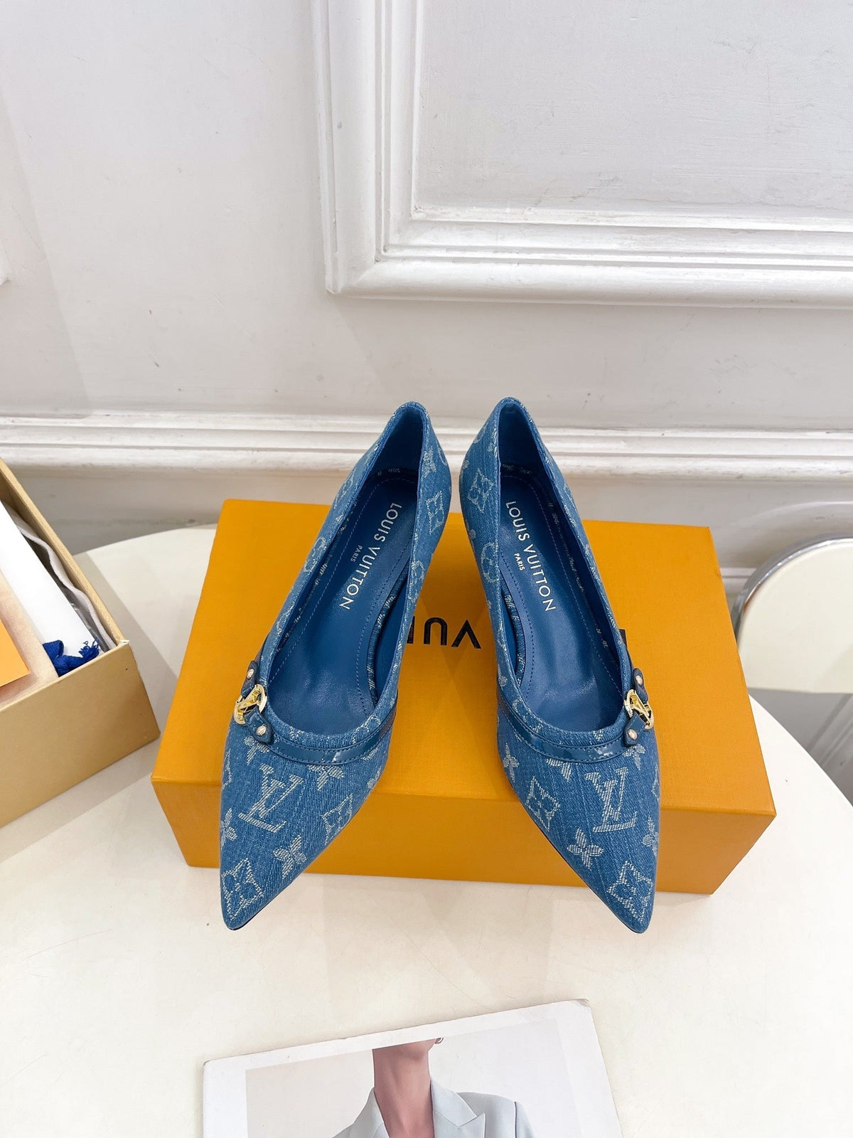 6AM HIGH PUMP 5 CM IN CLASSIC BLUE MONOGRAM DENIM