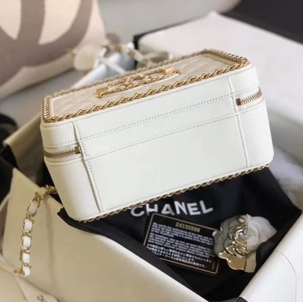 Chanel Filigree Vanity Case Quilted Caviar Gold – White