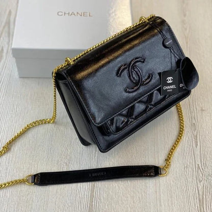 Chanel Chain Handbag Black